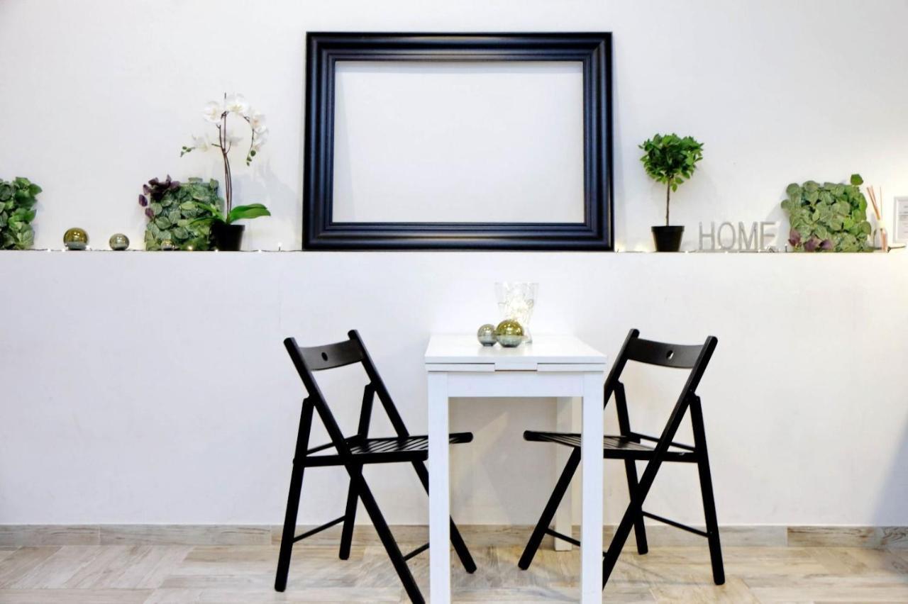 Happiness Apartment Rome Bagian luar foto